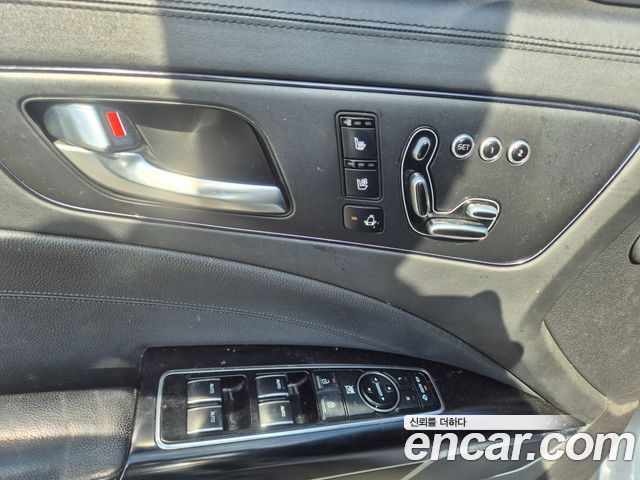 Kia K9 2013 — photo 19