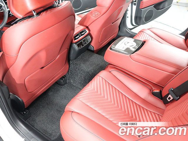 Genesis G80 2022 — photo 11