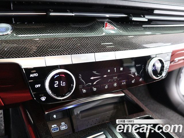 Genesis G80 2022 — photo 14