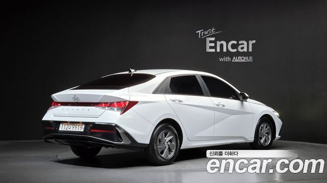 Hyundai AVANTE 2024 — photo 2
