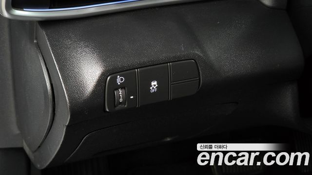 Hyundai AVANTE 2024 — photo 25