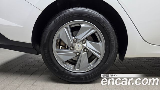Hyundai AVANTE 2024 — photo 7