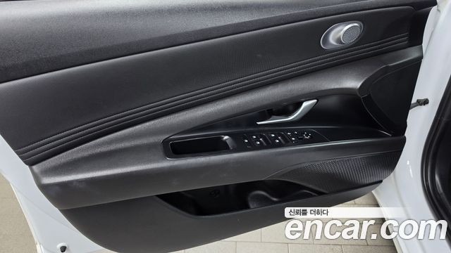 Hyundai AVANTE 2024 — photo 14