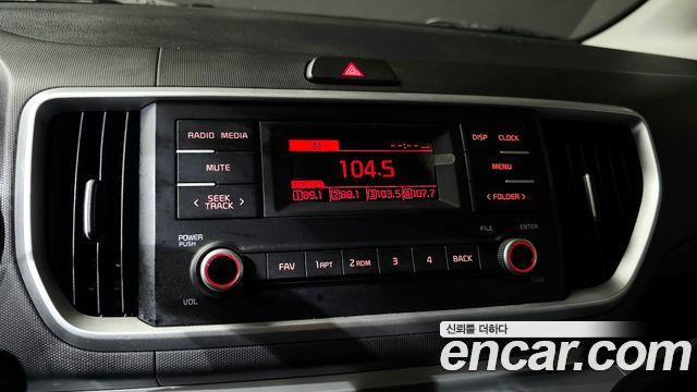 Kia RAY 2022 — photo 17