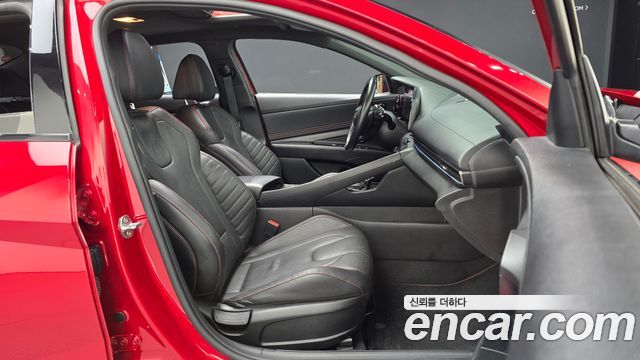Hyundai AVANTE 2021 — photo 16