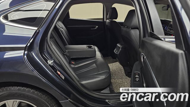 Hyundai Sonata 2020 — photo 17
