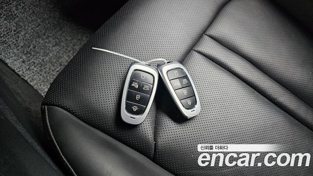 Hyundai Sonata 2020 — photo 21