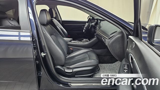 Hyundai Sonata 2020 — photo 16