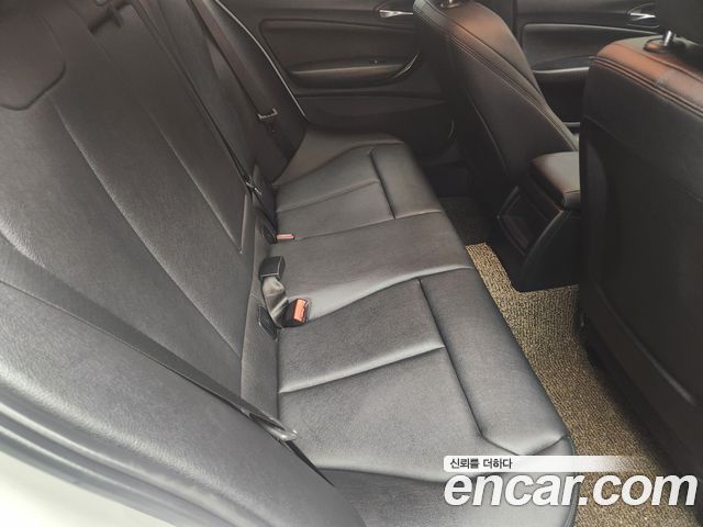 BMW 1-Series 2017 — photo 10