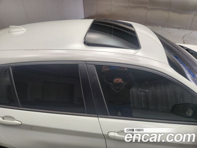 BMW 1-Series 2017 — photo 18