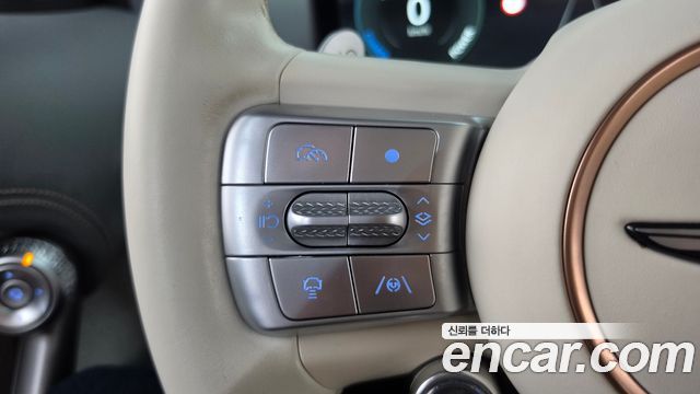 Genesis GV60 2023 — photo 22