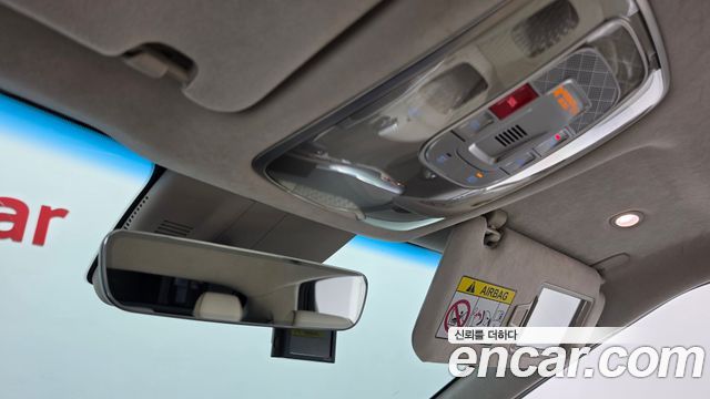 Genesis GV60 2023 — photo 27