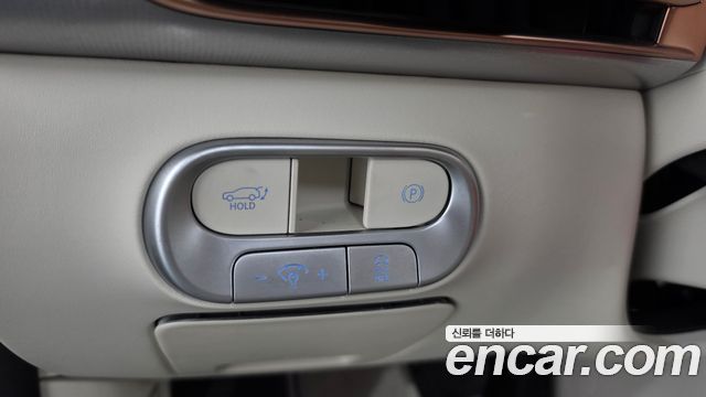 Genesis GV60 2023 — photo 28