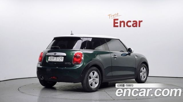 Mini Cooper 2015 — photo 2