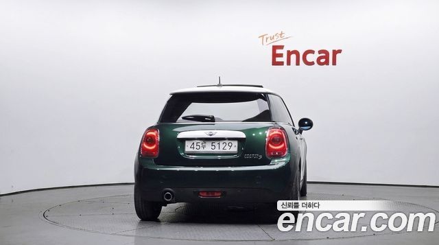 Mini Cooper 2015 — photo 4