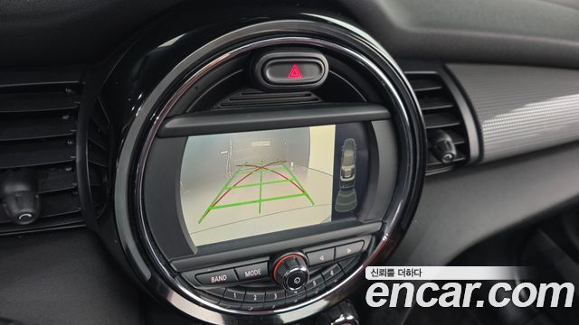 Mini Cooper 2015 — photo 14