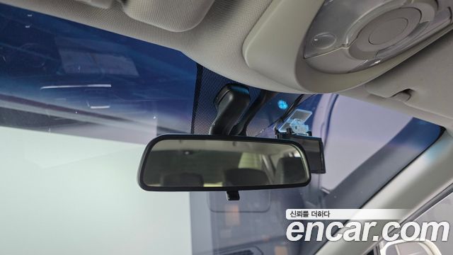 KG Mobility KORANDO 2017 — photo 17