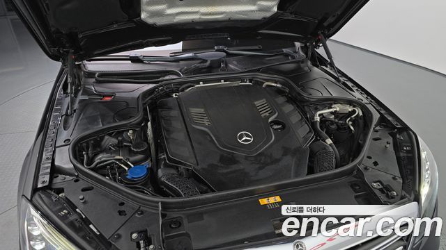 Mercedes-Benz S-Class 2020 — photo 6