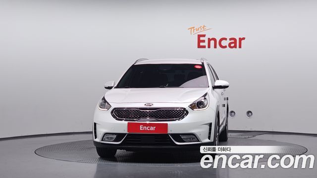 Kia Niro 2017 — photo 3