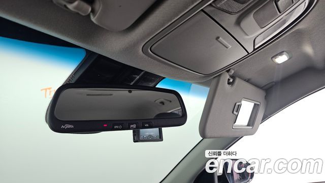 Kia Niro 2017 — photo 31