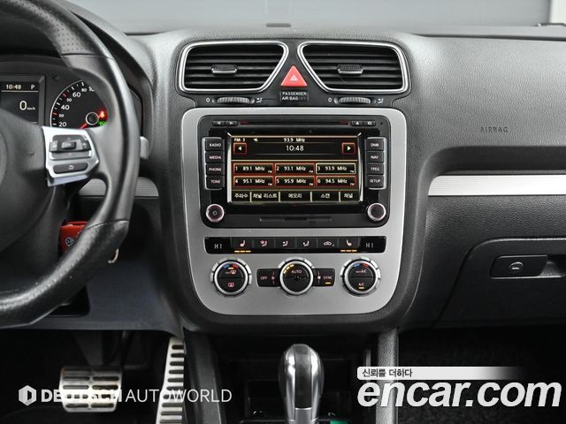 Volkswagen Scirocco 2013 — photo 14