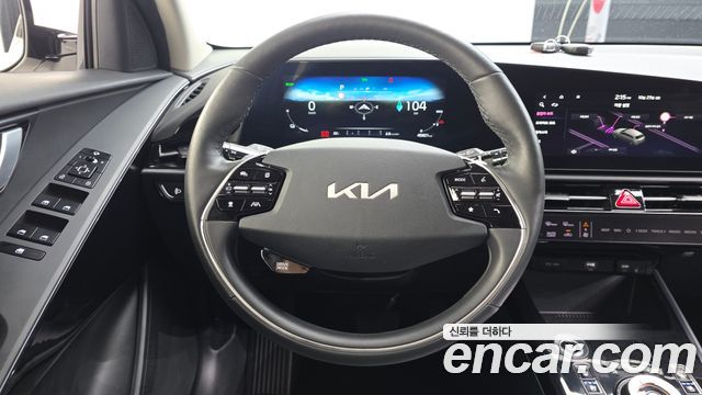 Kia Niro 2023 — photo 20