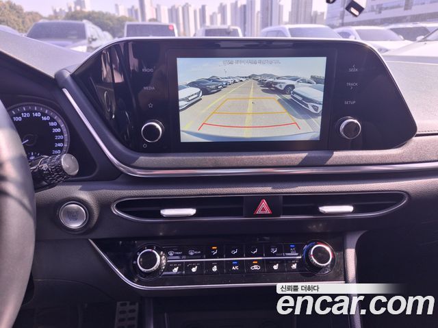 Hyundai Sonata 2020 — photo 8