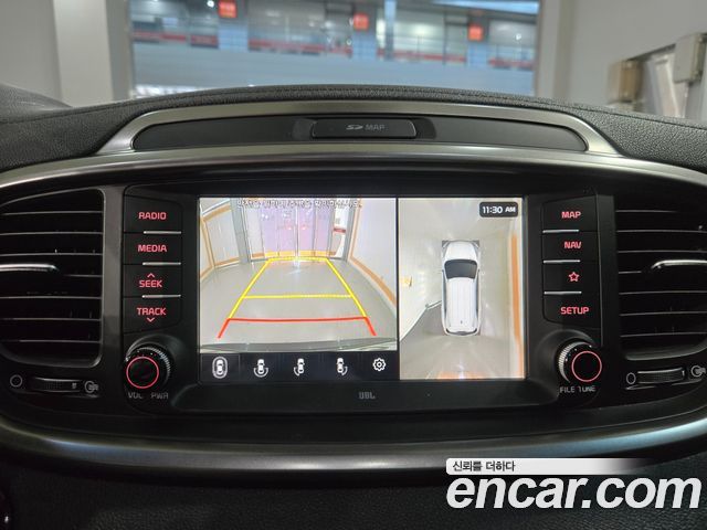 Kia Sorento 2019 — photo 10