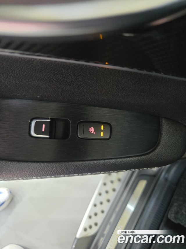 Kia Sorento 2019 — photo 18
