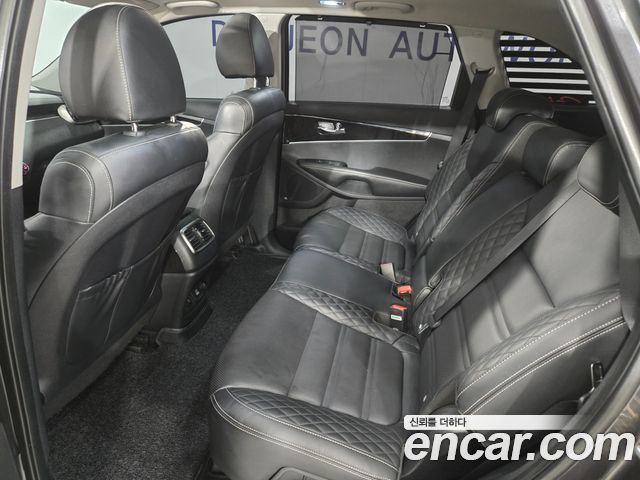 Kia Sorento 2019 — photo 20