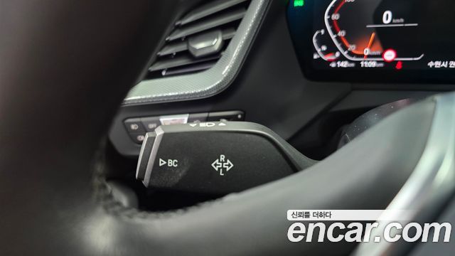 BMW 2-Series 2023 — photo 26