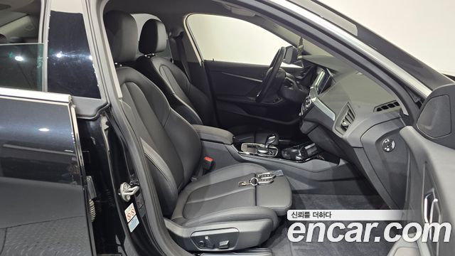 BMW 2-Series 2023 — photo 16