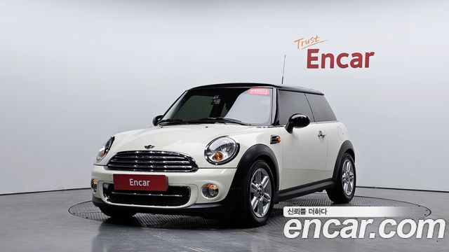 Mini Cooper 2012 — photo 33
