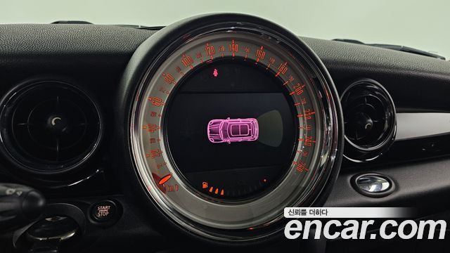Mini Cooper 2012 — photo 20