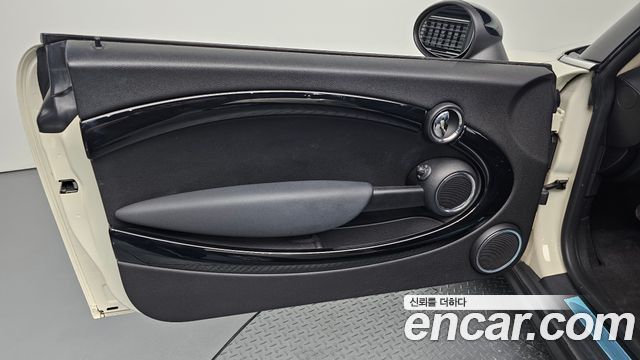 Mini Cooper 2012 — photo 14