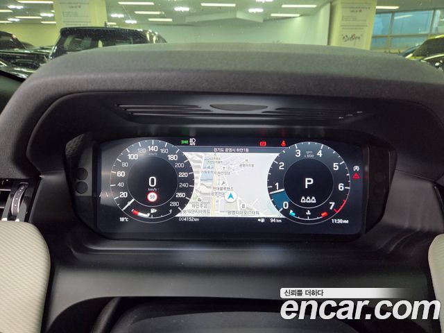Land Rover Discovery Sport 2024 — photo 8