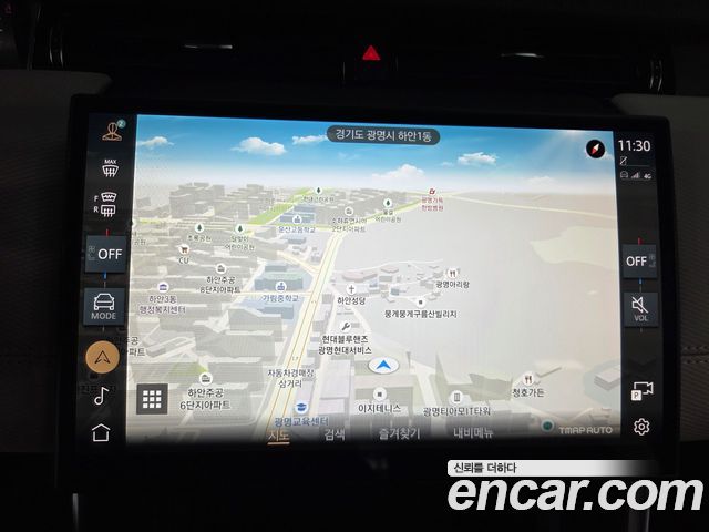 Land Rover Discovery Sport 2024 — photo 15