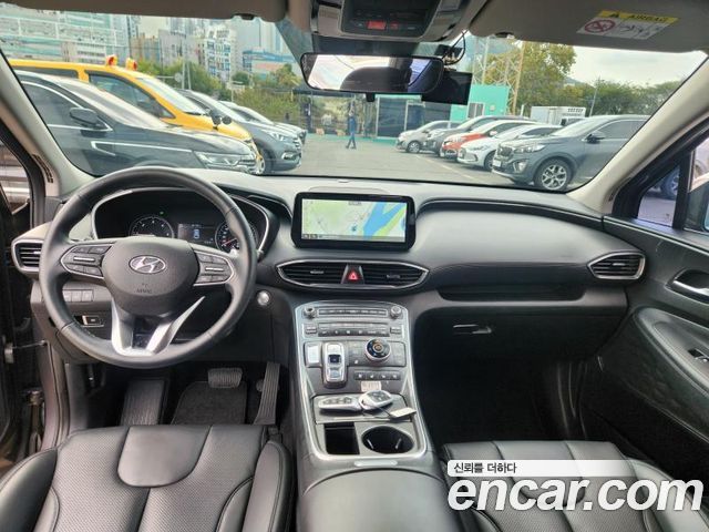 Hyundai Santafe 2022 — photo 11