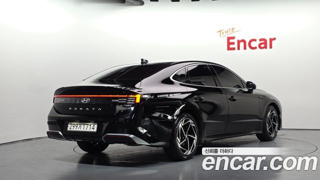 Hyundai Sonata 2024 — photo 2