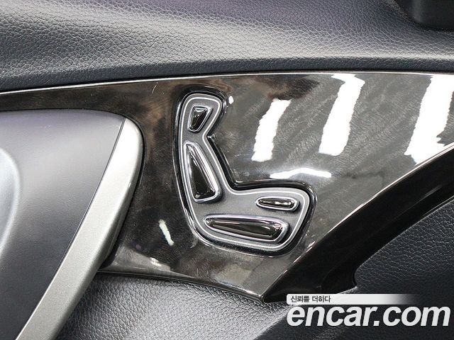 Hyundai Grandeur 2016 — photo 12
