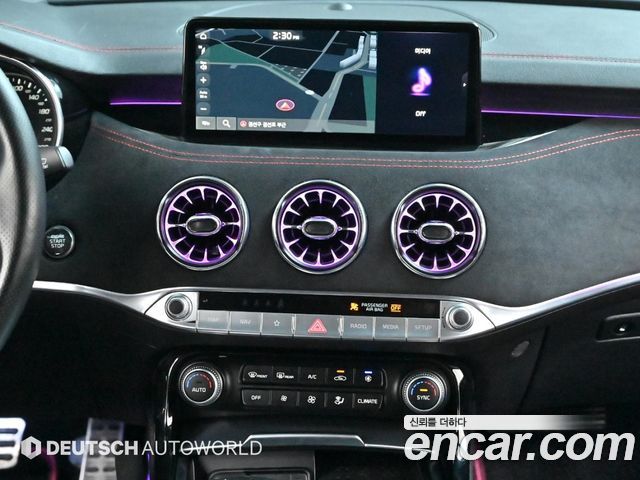 Kia Stinger 2022 — photo 14