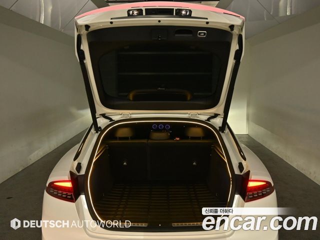 Kia Stinger 2022 — photo 20
