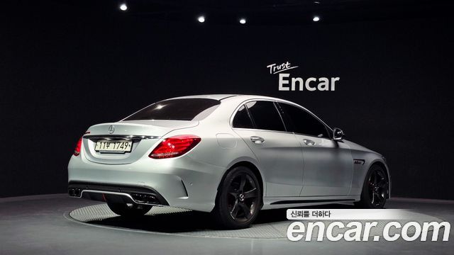 Mercedes-Benz C-Class 2016 — photo 2
