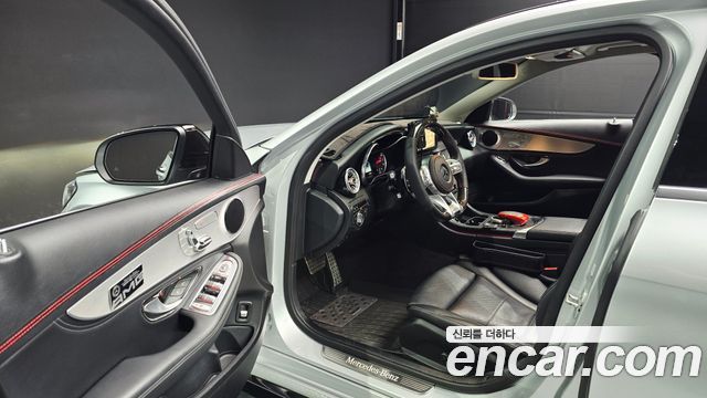 Mercedes-Benz C-Class 2016 — photo 10