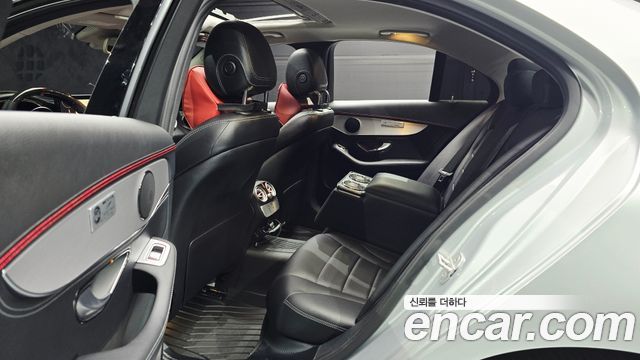 Mercedes-Benz C-Class 2016 — photo 12