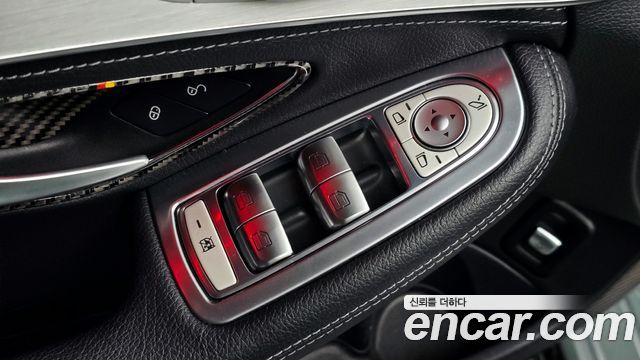 Mercedes-Benz C-Class 2016 — photo 16