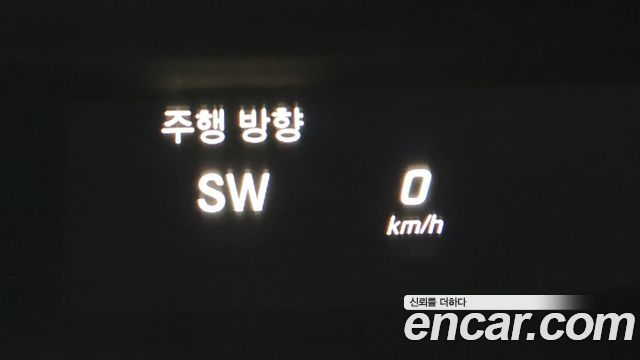 Mercedes-Benz C-Class 2016 — photo 17