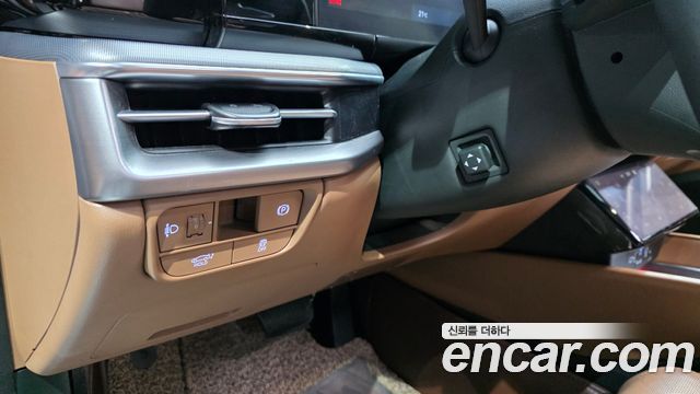 Hyundai Grandeur 2023 — photo 18