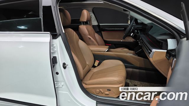Hyundai Grandeur 2023 — photo 16