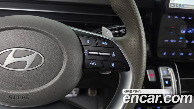 Hyundai Staria 2025 — photo 24